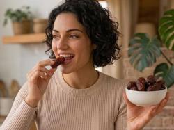 She Ate Dates Every Day for 3 Days, The Results Were Surprising